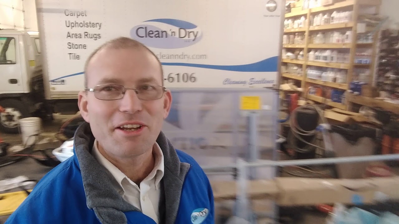 The heart of our 12 step cleaning process. Rotary jet extraction. - YouTube