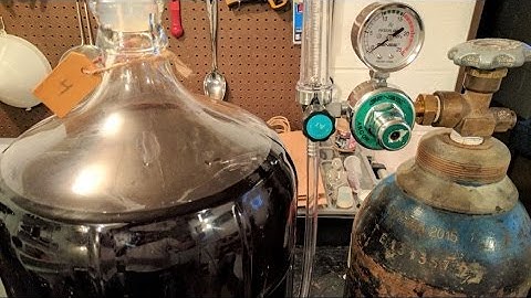 Preventing Oxidation in Wine with Inert Gas