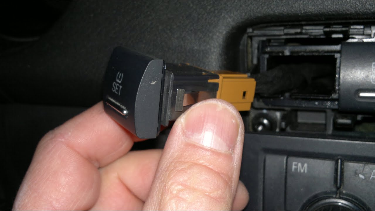 Apricancello aprigarage installato su automobile. Tutorial semplice e veloce!