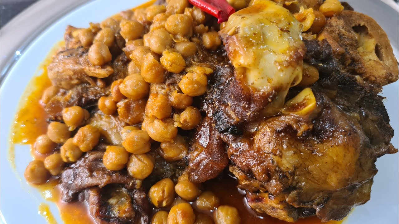 لحم الراس بالحمص