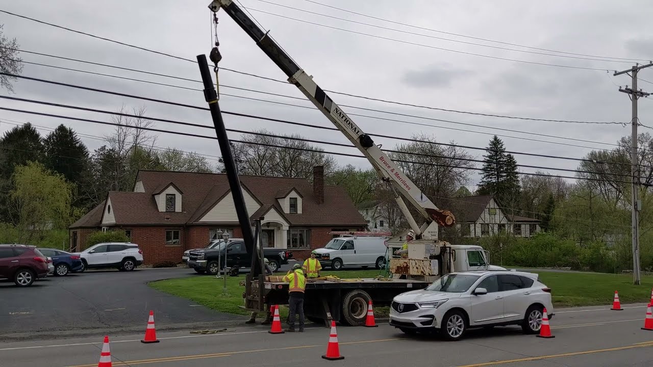Traffic Signal Pole Installation