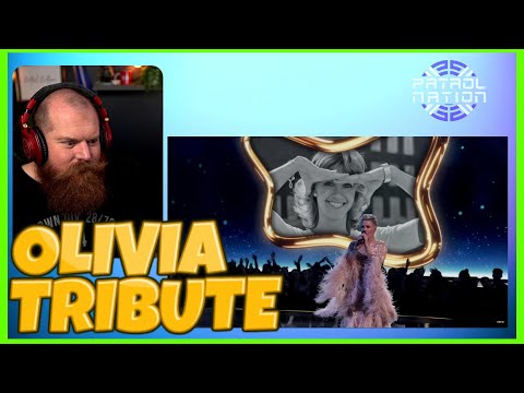 PINK Hopelessly Devoted To You Olivia Newton John Tribute Reaction