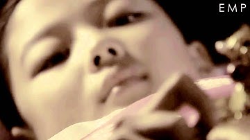 COLLAB MV: The Moon That Embraces The Sun