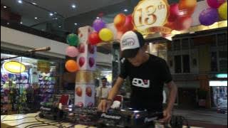 DJ Cilik Keren di acara Mall WTC Matahari 13th Anniversary