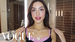 Sydney Serena's Guide to Glowy, Effortless Makeup | Beauty Secrets | Vogue