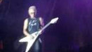 Scorpions - Through my eyes guitar solo LIVE (Unbreakable)