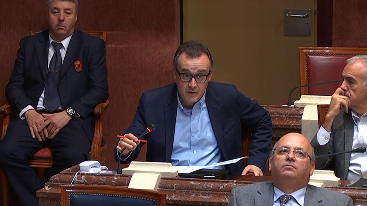 C. ECONOMIA CONSEJERO DE HACIENDA Y ADMINISTRACIÓN PÚBLICA 2/2 video phone lyrics