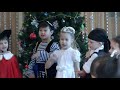 песня "Дед Мороз – ты нам зимушку принес" на новогоднем утреннике в детском саду