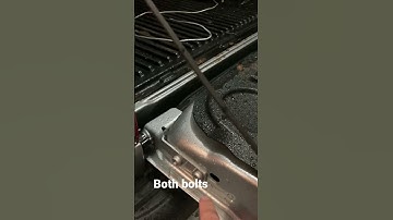 Putting on tail gate assist 2021 Ranger part 1