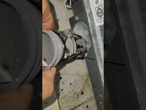 حل مشكله الرائحة الكريهة في الغسالة غسالات ملابس اكسبلور تنظيف