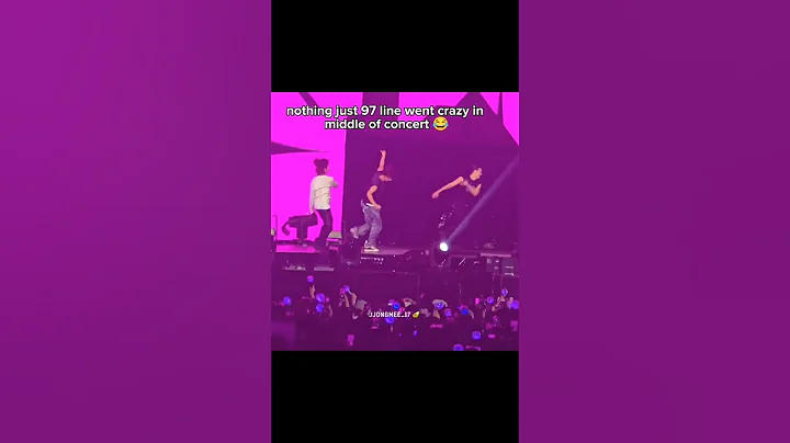 97z went crazy in middle of concert 😂#the8#dk#mingyu#seventeen#carat#shorts#youtubeshorts#dino#jun