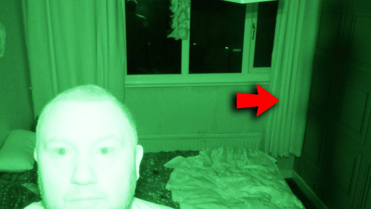 SCARY GHOST CAUGHT ON CAMERA in MY HAUNTED HOUSE - YouTube