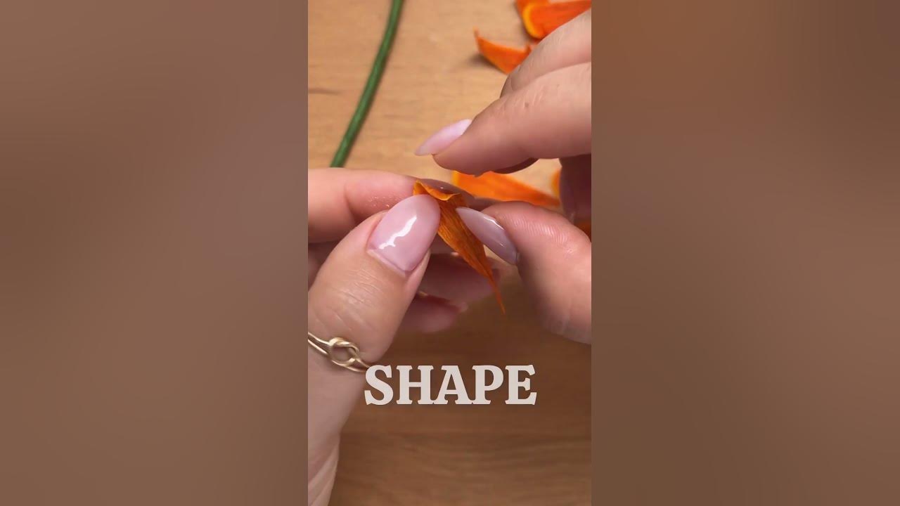 crepe-paper-marigolds-marigoldflowers-handmadeflowers-madewithlia