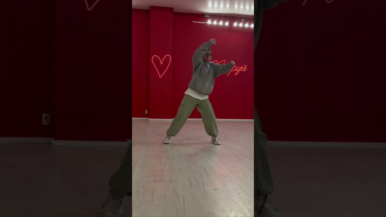 Hip Hop в Show Time. Амина Аметова