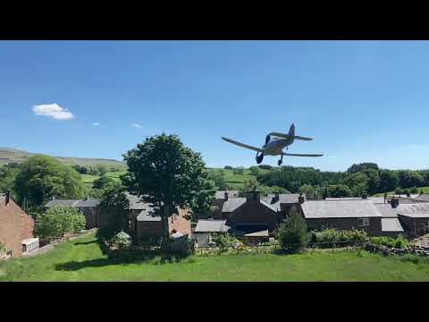 Vintage Balsa WW2 Hawker Hurricane maiden flight