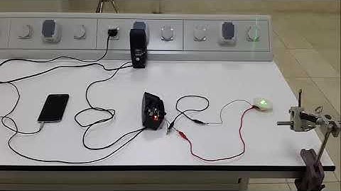 A simple Lissajous curves experiment setup