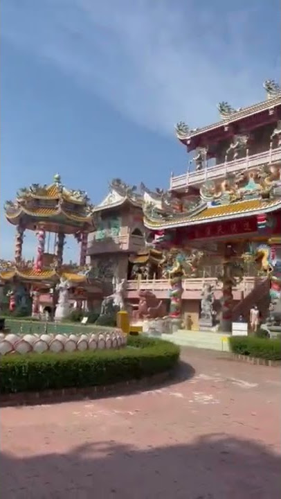 Chinese Temple in Bangkok | Swadika from Bangkok
