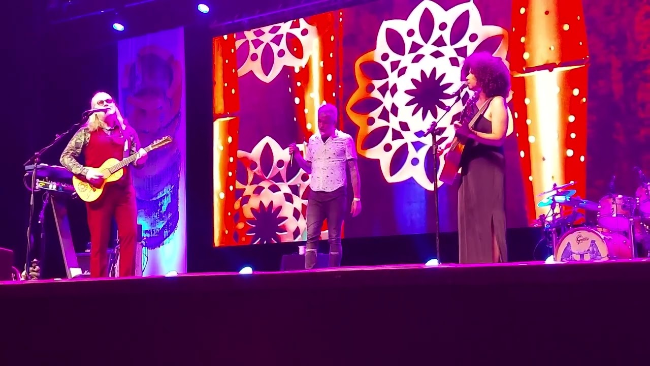 Humberto Gessinger e Roberta Campos -  Começa Tudo Outra Vez