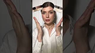 1 Hourglass Veil  2.Laura MERCIER translucent loose setting powder 3.GUERLAIN LES VOILETTES