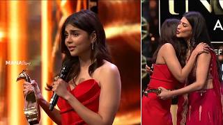 Kalyani Priyadarshan Received Best Actress Award For Lokah Inca Awards 2026