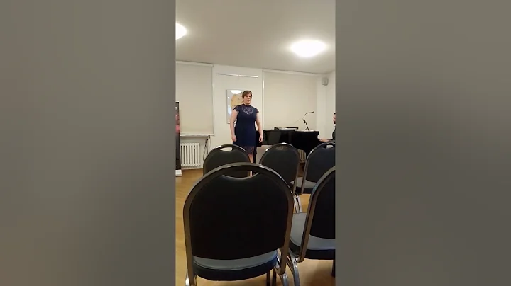 Dr Laura Slattery Pustina Munich April 2017
