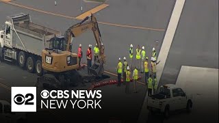1 of LaGuardia Airport's runways shut down after sinkhole discovered during routine inspection