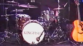 Kingfishr – 21 vhs lyric video