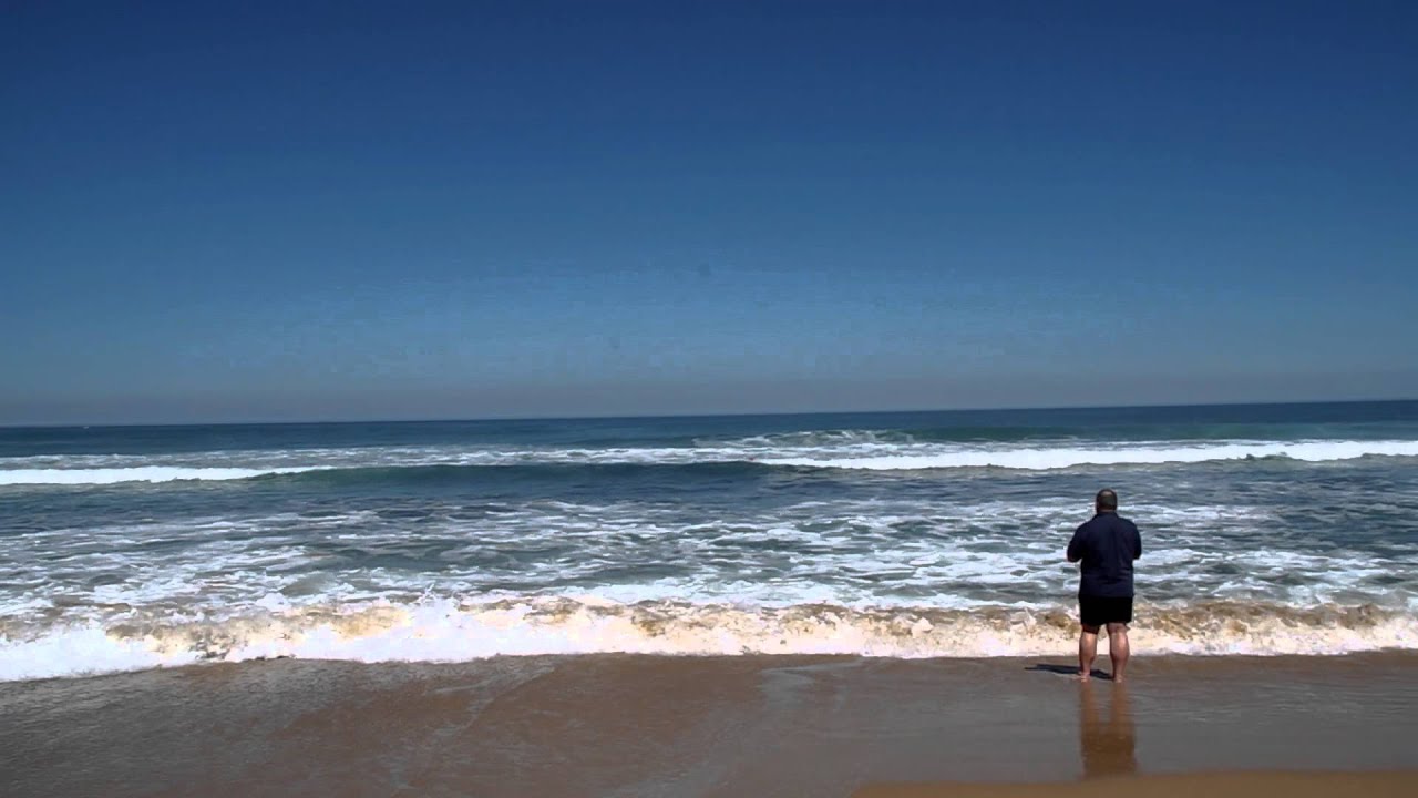 BAIT BOAT LAKES ENTRANCE IN ACTION 1 YouTube