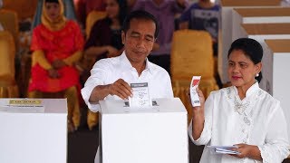 Indonesian President Joko Widodo declares victory in presidential race