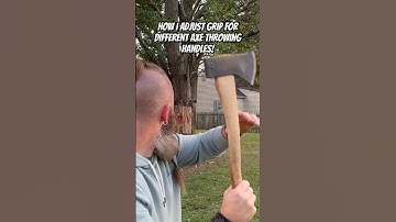 How I adjust grip for axe throwing#shorts #axethrowing #axe #skills #vikings #outdoors #tips #skills