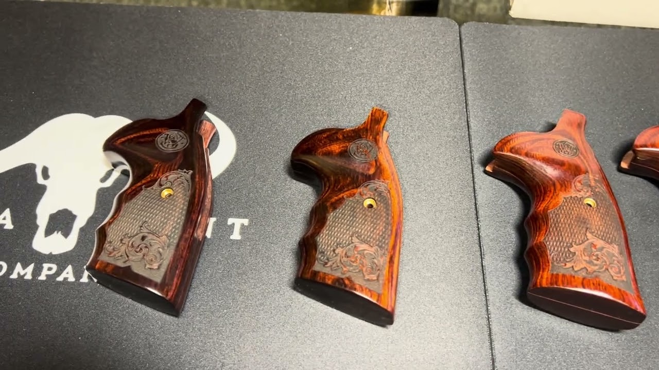 NEW ALTAMONT GRIPS✌🏾&❤️