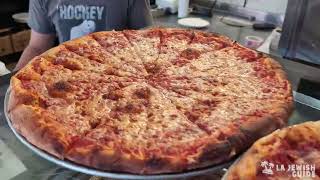 Pizza Mark - Kosher Pizza Restaurant in Los Angeles, California featured on LAJewishGuide.com