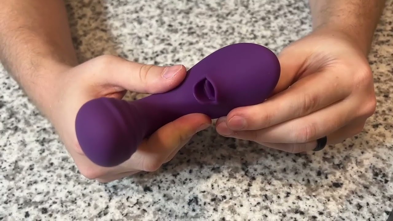 Tracy's Dog Clitoral Teasing G Spot Vibrator, Remote Control Vibrating Adult Toy with 10 Vibrations