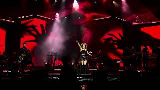 Sena Şener Teni̇ Teni̇me Canli Li̇ve Konser - Harbi̇ye Açik Hava Sena Şener 10. Yıl Konseri 26 Ekim 2025