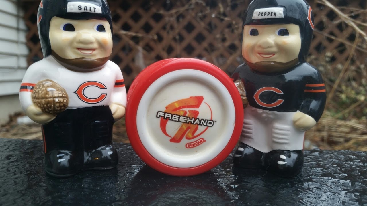 Original Duncan Freehand yoyo review and demonstration.  20 year reunion yoyo review.