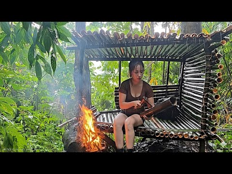 Girl Builds Bamboo Shelter Makes Fire In Heavy Rain