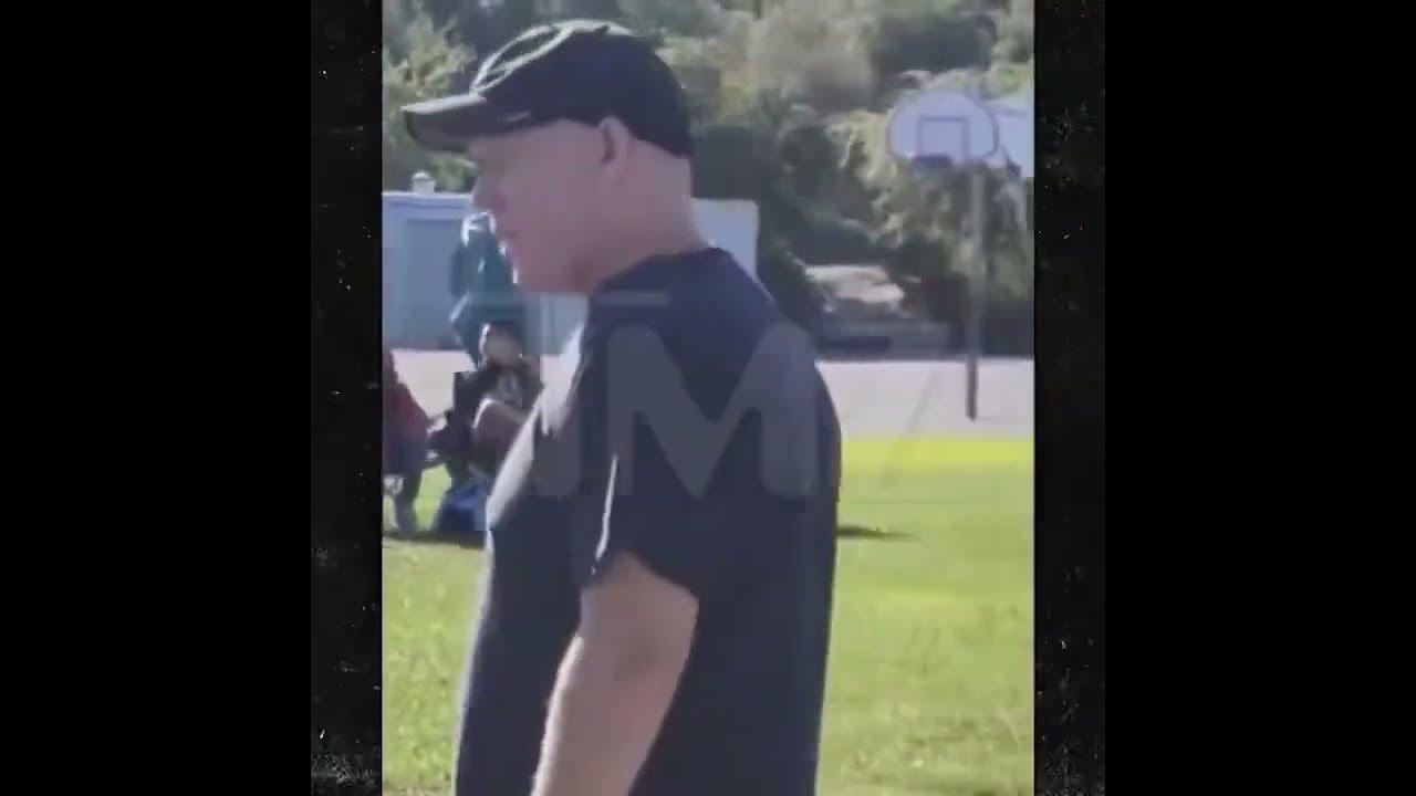 How to act like kanye west argues with soccer mom shorts youtube