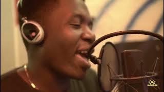 Kelvin sings feat Hypa - Mamuna Amene Ndili (MAN)