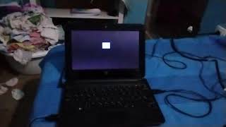 Windows 11 on a HP laptop thats on life support 🙏💔