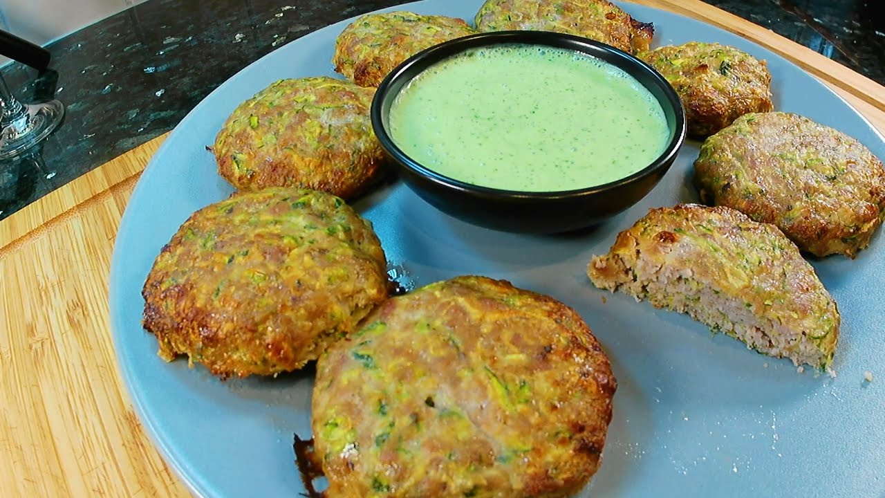 Die besten Zucchini Hackfleisch Frikadellen mit Rucola Joghurtsauce Alle lieben sie
