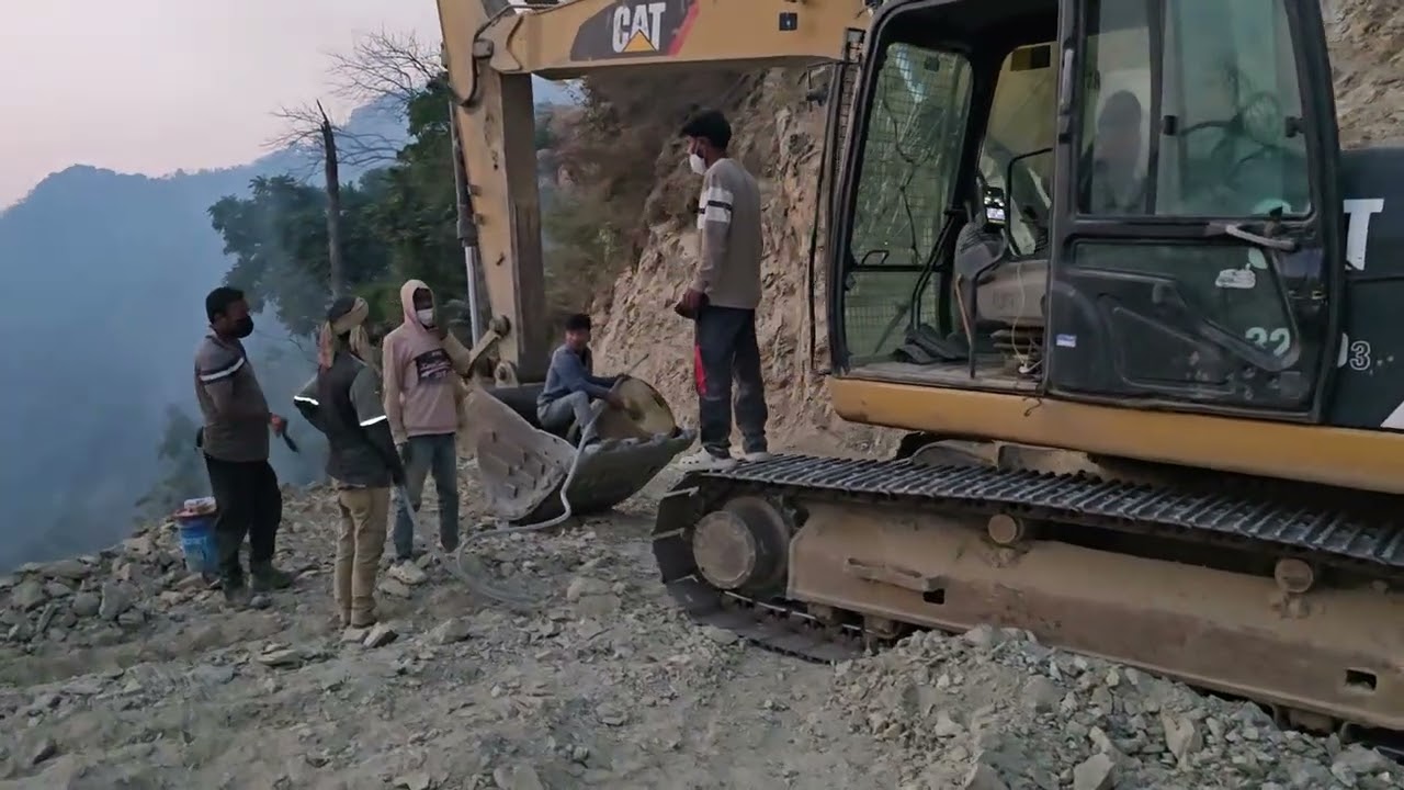 Disel / HSD Refilling at Excavator Machine mountains top Point 