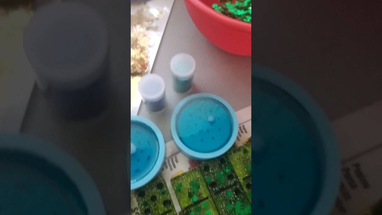 Custom rolling trays for 420