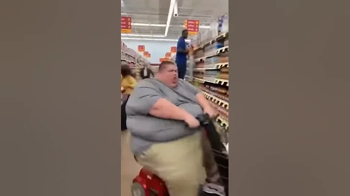 #GroceryStoreDominoCrash 🛒💥