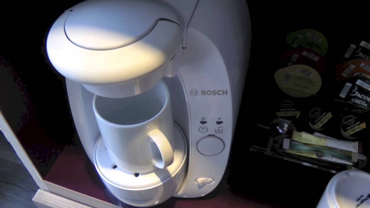 Hotel Indigo Berlin Alexanderplatz: Leaflets in room & Bosch tea/coffee machine