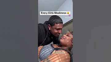 ALL WOMEN LOVE KISSES 