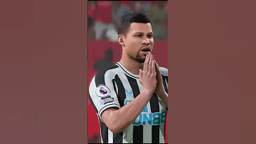 Стоит ли покупать FIFA 23 | Обзор