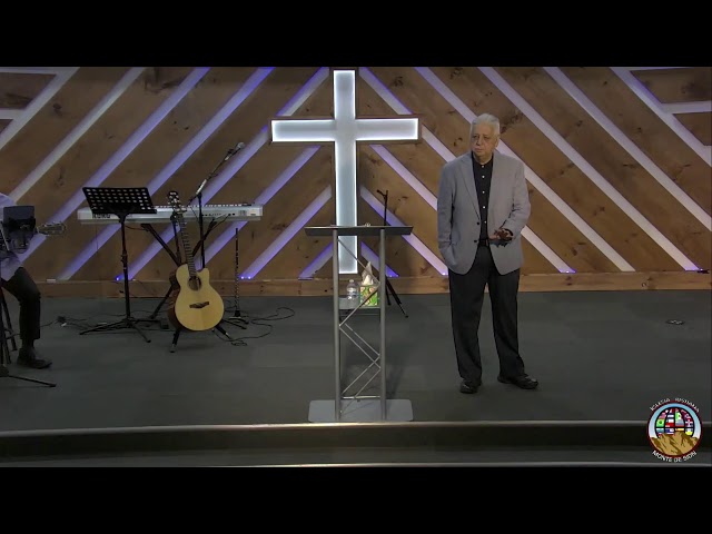 Adoración y predicación en vivo