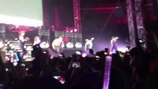 Justin Bieber Performing In Seoulkorea Olympic Park  Baby