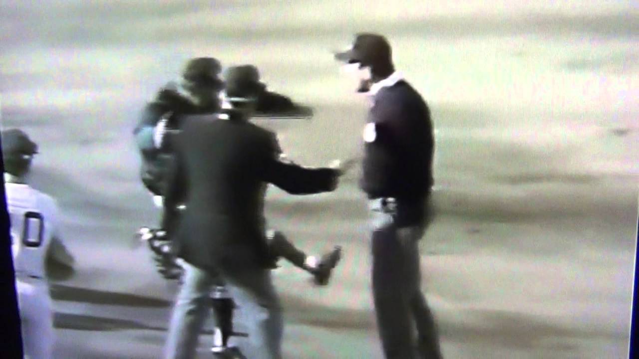 Billy Martin Throws Dirt At Umpire! YouTube