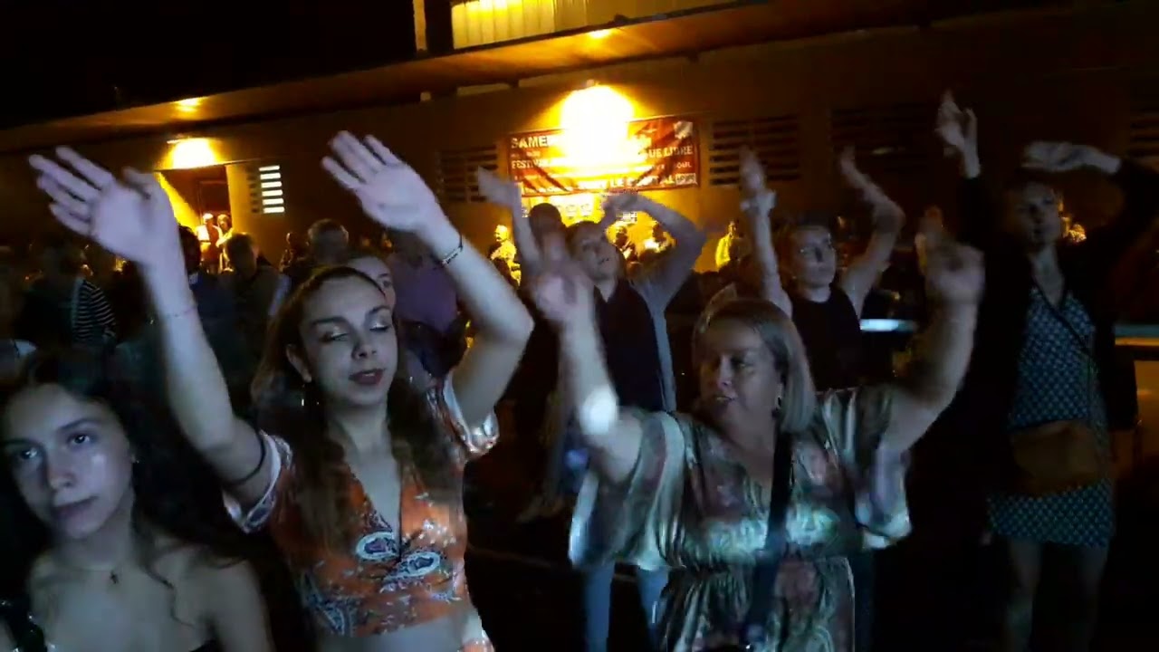 Spectacle"l'essentiel 80"Art Prod Scene à Sury le Comtal vendredi 21 juillet 2023......VIDEO 19